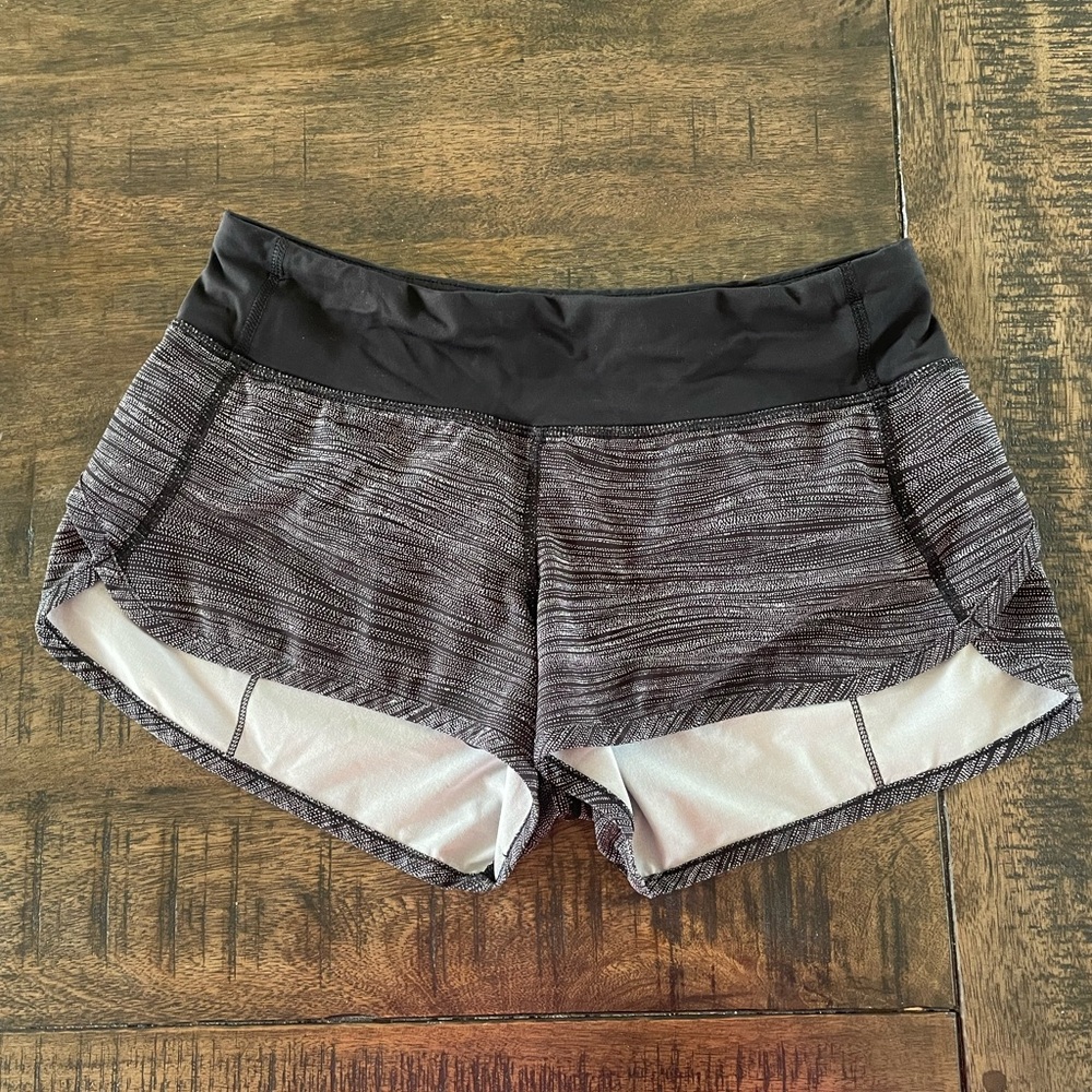 Lululemon speed up shorts size 4